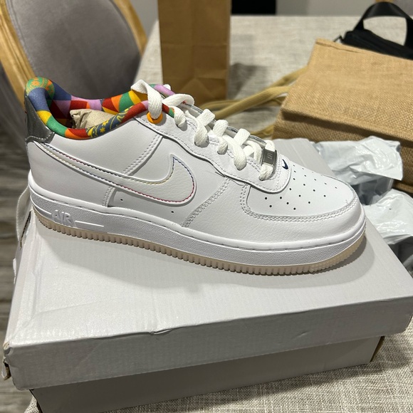 Nike White and Silver Sneakers with Multicolor Accents - Picture 1 of 3